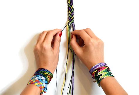 love friendship bracelet - 10 types of friendship bracelets.